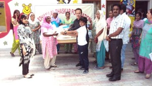 Mohan Lal Bhaskar Foundation distributes ration to 11 poor and helpless families 2